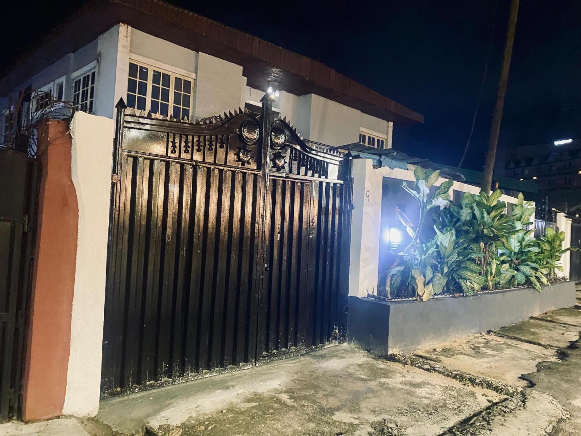 Haute Aparthotel Ikeja Exteriör bild