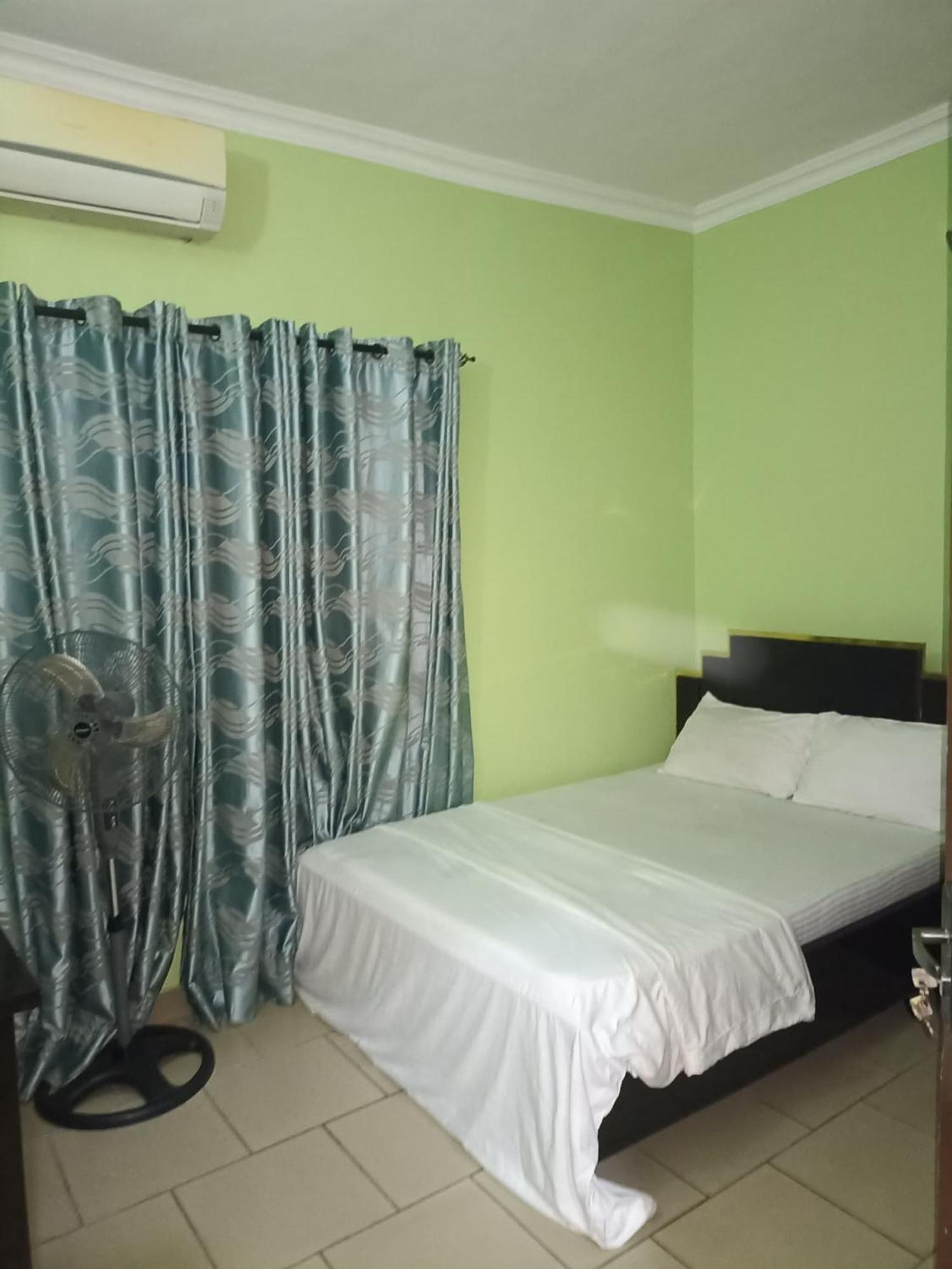 Haute Aparthotel Ikeja Exteriör bild
