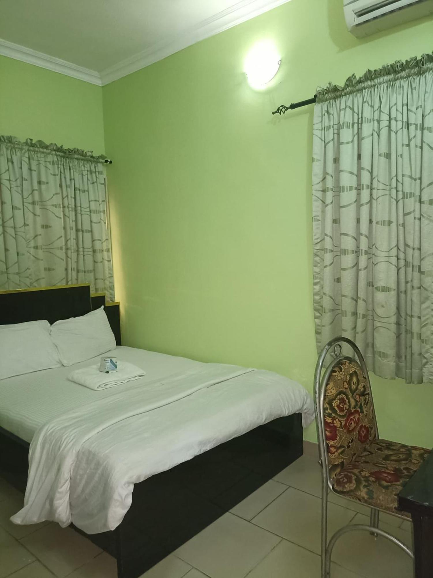 Haute Aparthotel Ikeja Exteriör bild