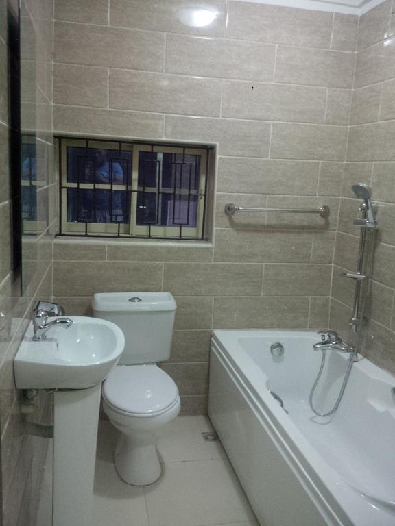 Haute Aparthotel Ikeja Rum bild